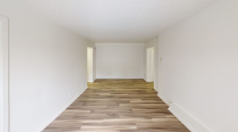 475-Lancaster-St-W-Kitchener-Unit-03-Unfurnished