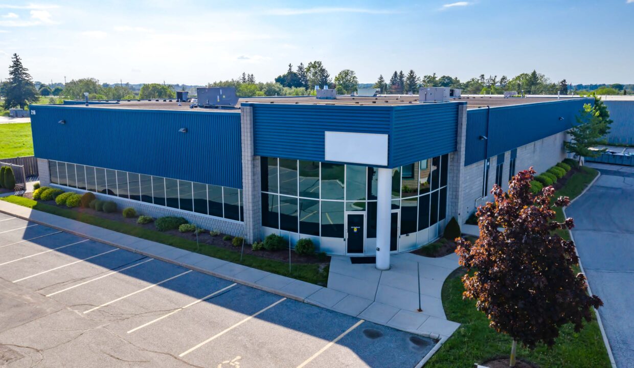 216 Bathurst Aerial -1