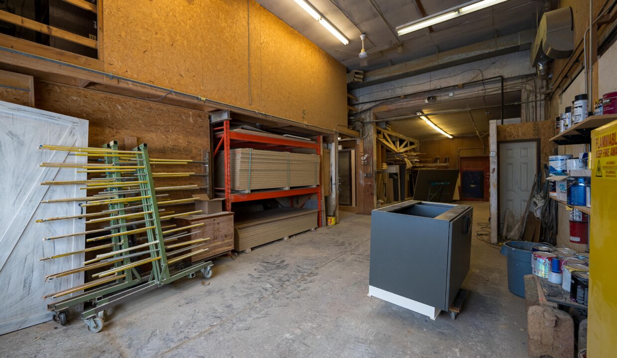 CW_11-HENRY_INTERIOR-35