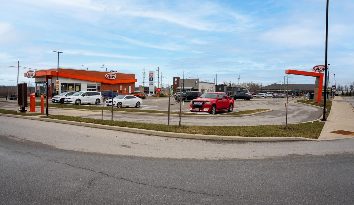 CW_644-Garrison_Exterior-13