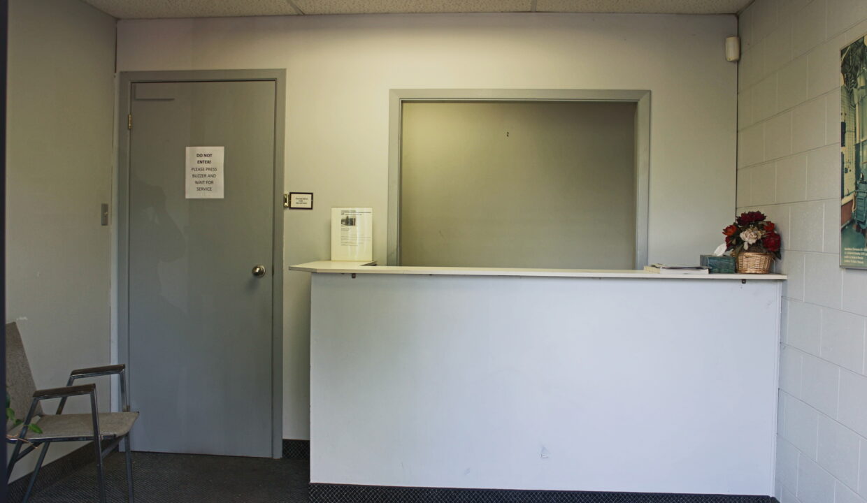 100 Sheldon Dr Unit 16-17 IMG_6155