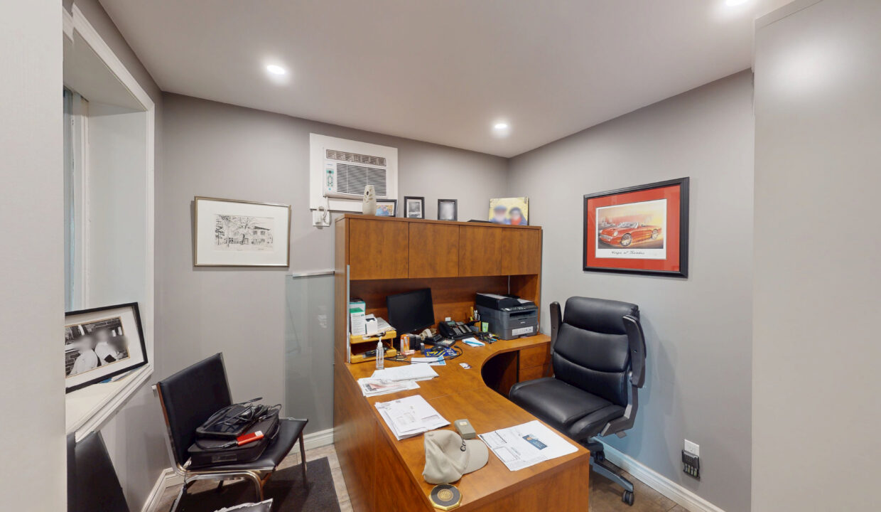 CW_839-Dundas_Interior-8
