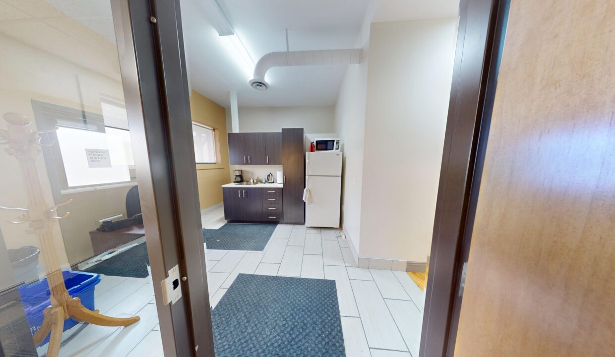 3-Arthur-St-S-Elmira-10152026_103311