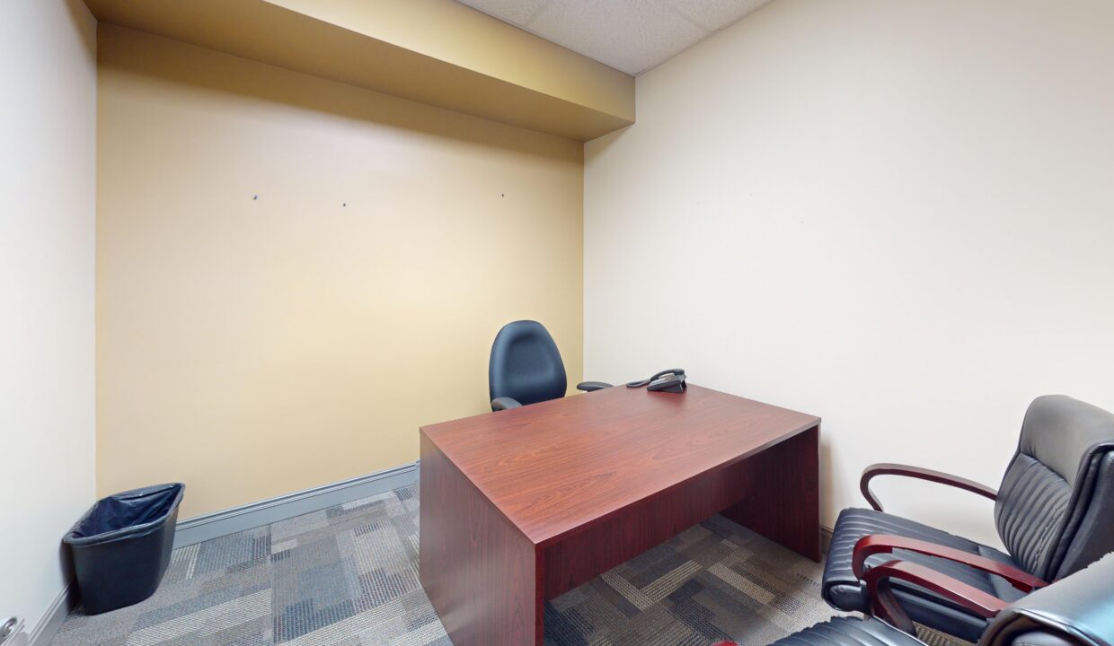 3-Arthur-St-S-Elmira-Photo-11